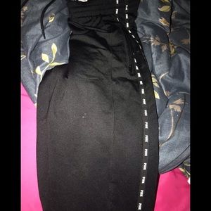 Medium workout pants